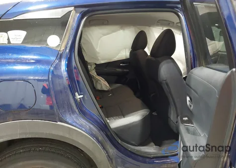 2025 Nissan Kicks Sv Intelligent Awd из США, поврежденный, VIN 3N8AP6CB4SL343615